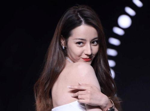 吃瓜欧美娱乐圈,瓜田李下,明星们的甜蜜与苦涩